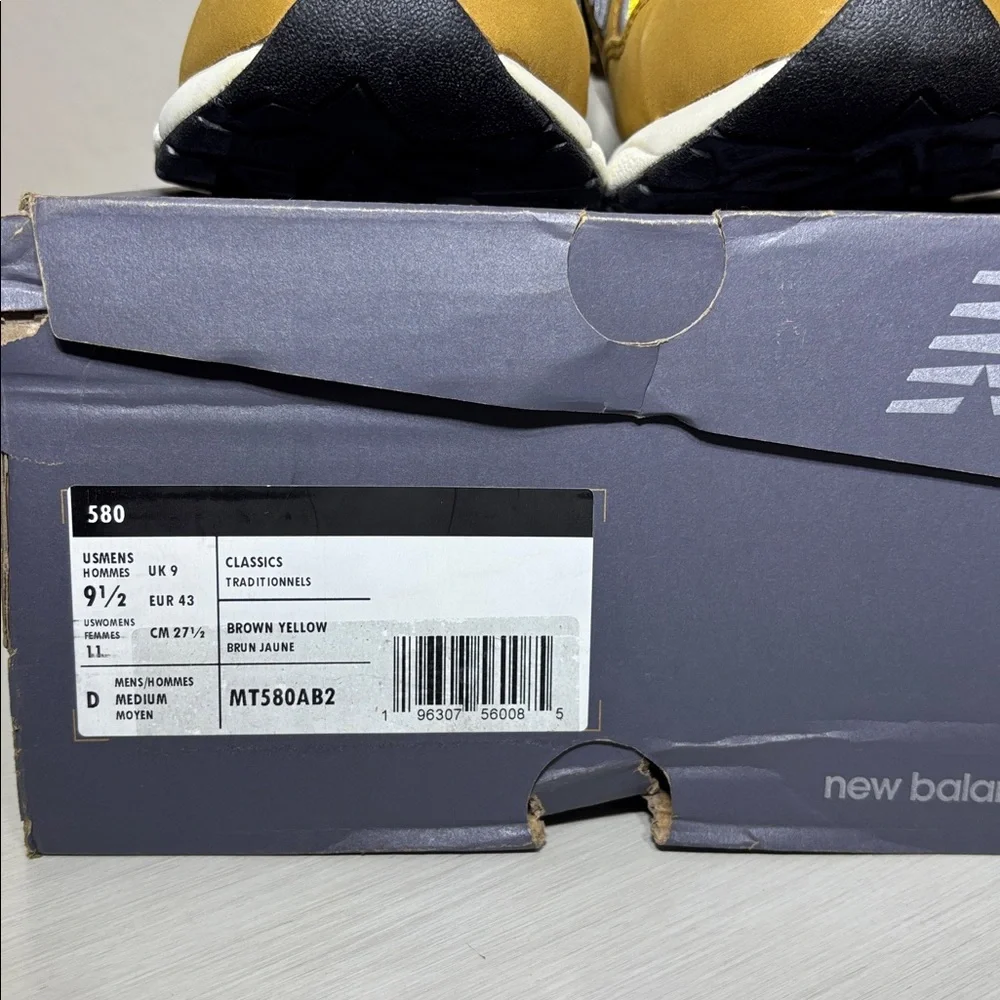 New Balance 580 